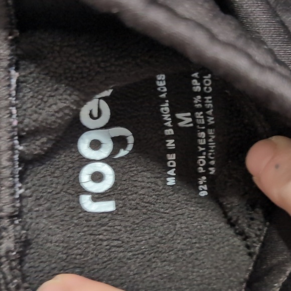Rogers Sporting Goods Black Jogger Sweatpants Fleece Lined Size Medium - Picture 5 of 6